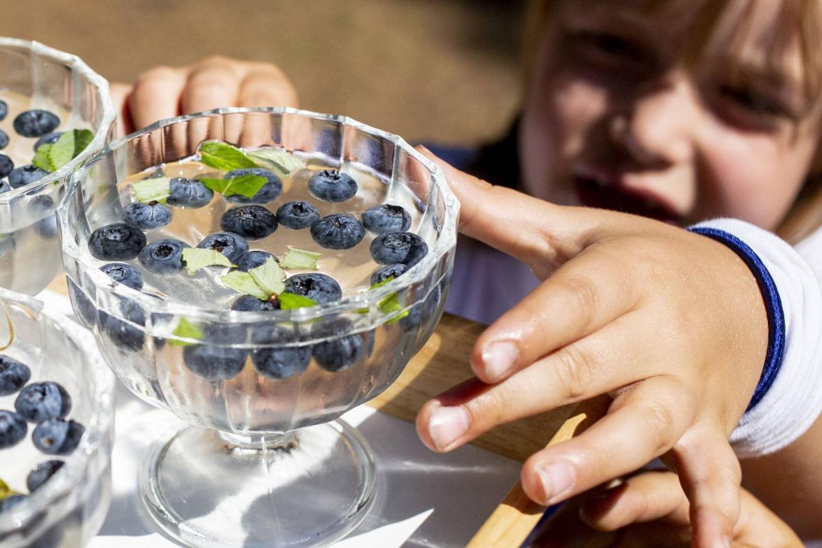 639A5795_male_(1920_x_1080)